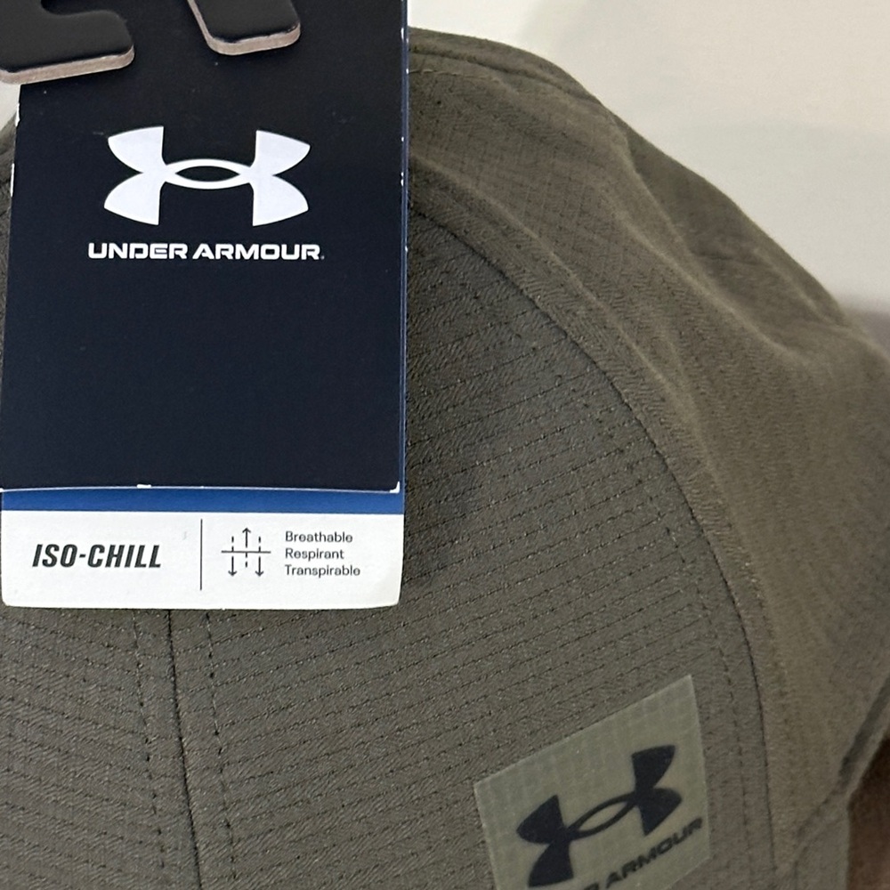 NEW! Under Armour baseball hat marine green / black logo fitted style iso-chill - Picture 3 of 13